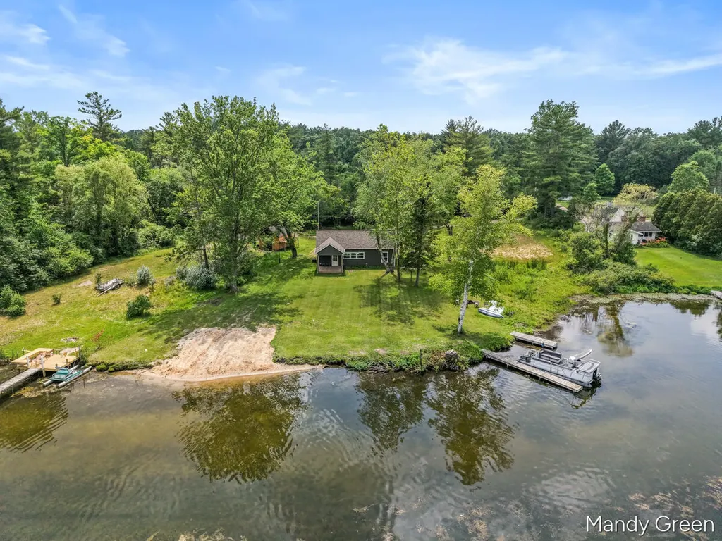 14033 Perch Lane NE Oakfield Township MI 48838