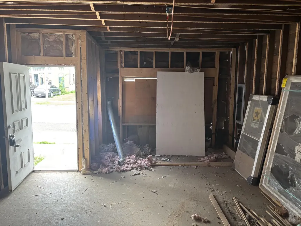 451 Carrier Street NE Grand Rapids City MI 49505