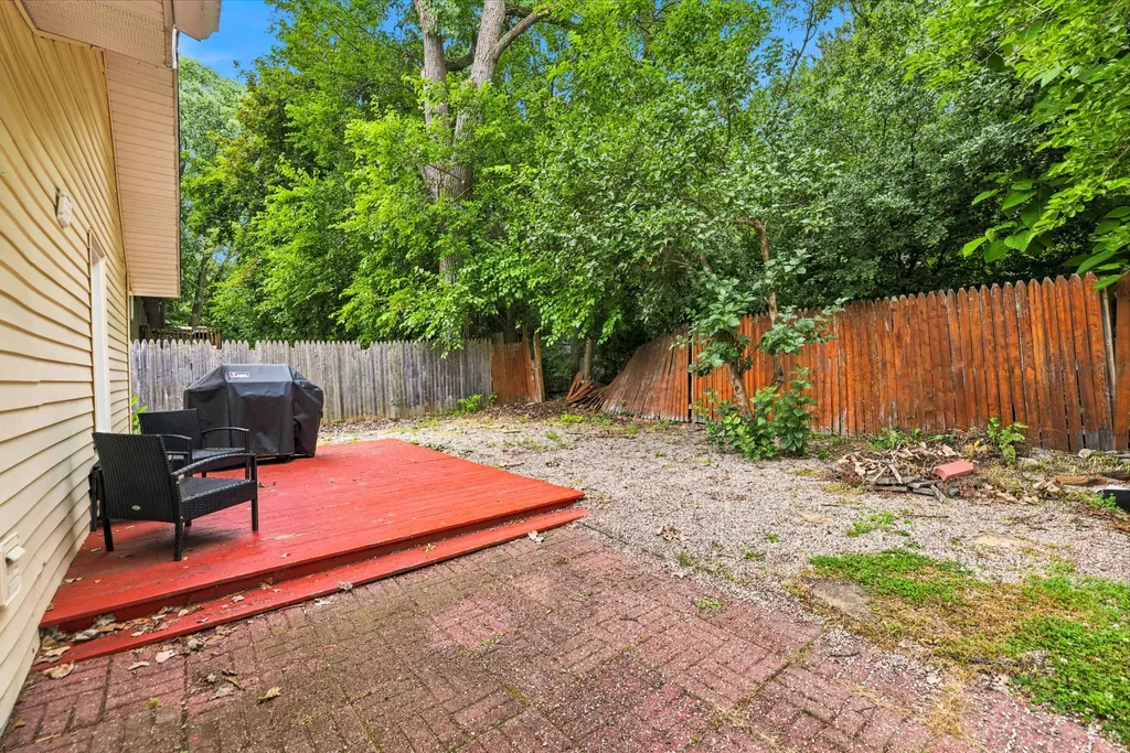 1629 Bristol Avenue NW Grand Rapids City MI 49504