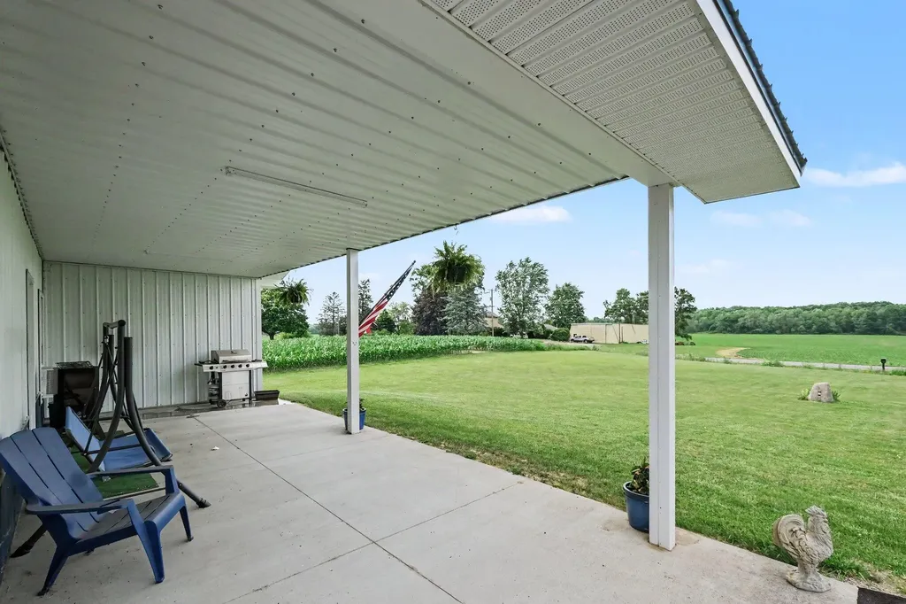 1527 W David Highway Berlin Township MI 48846