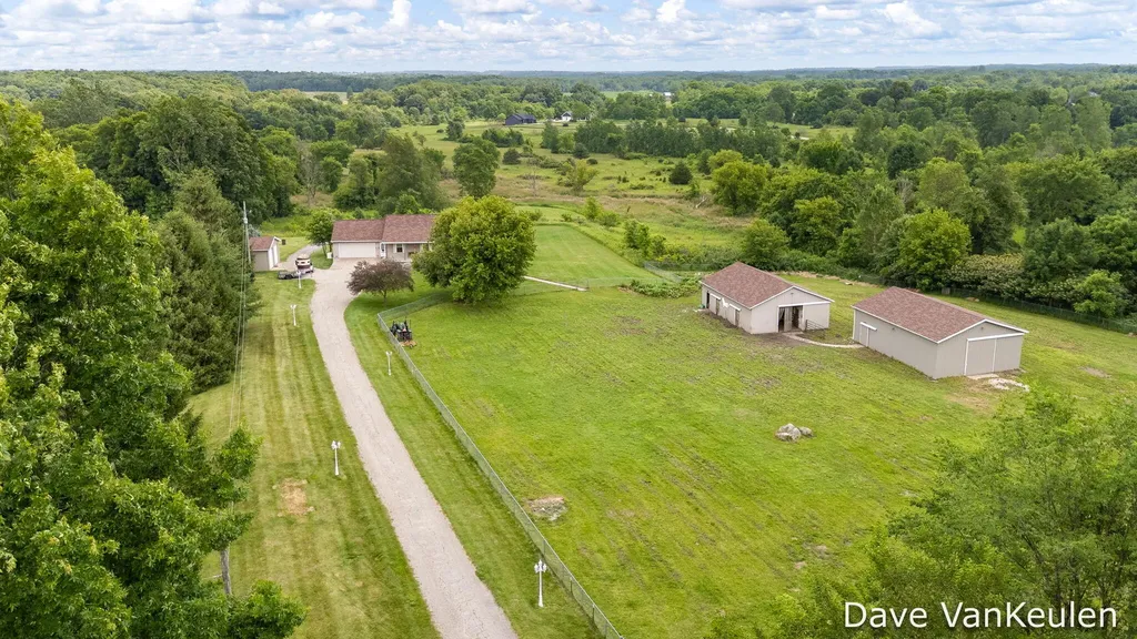 4494 Barber Road Carlton Township MI 49058