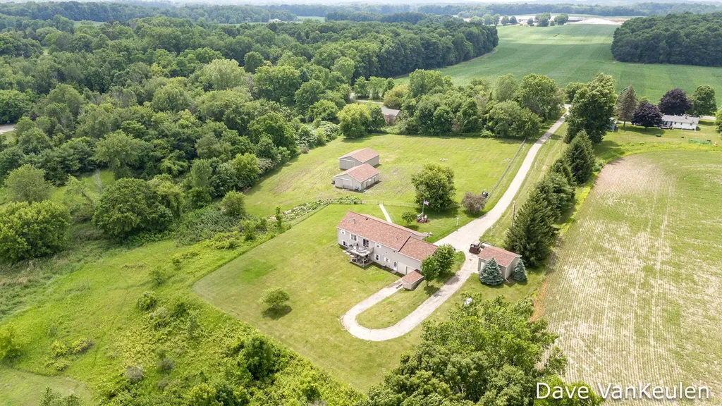 4494 Barber Road Carlton Township MI 49058