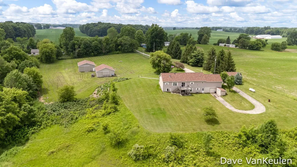 4494 Barber Road Carlton Township MI 49058