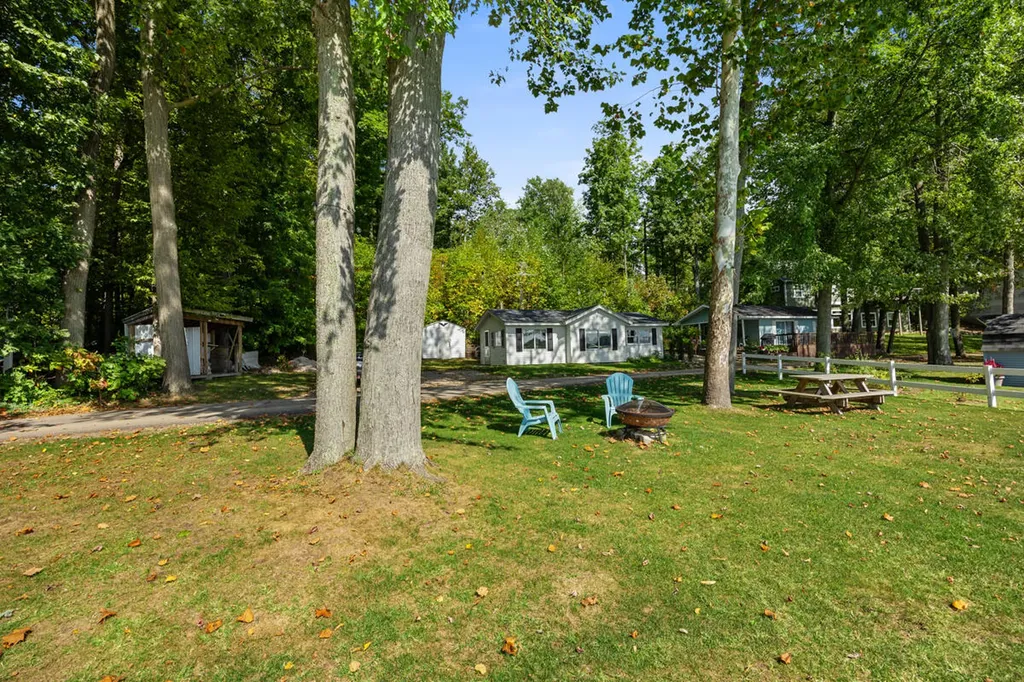2529 Miner Lake Drive Allegan Township MI 49010