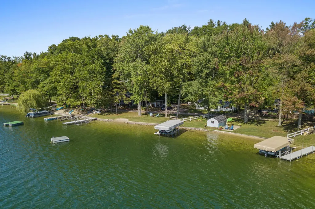 2529 Miner Lake Drive Allegan Township MI 49010
