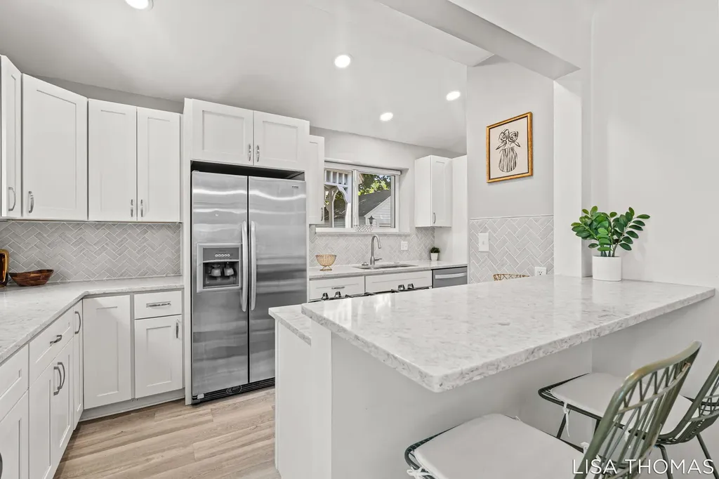 817 Joslin Street SE Grand Rapids City MI 49507