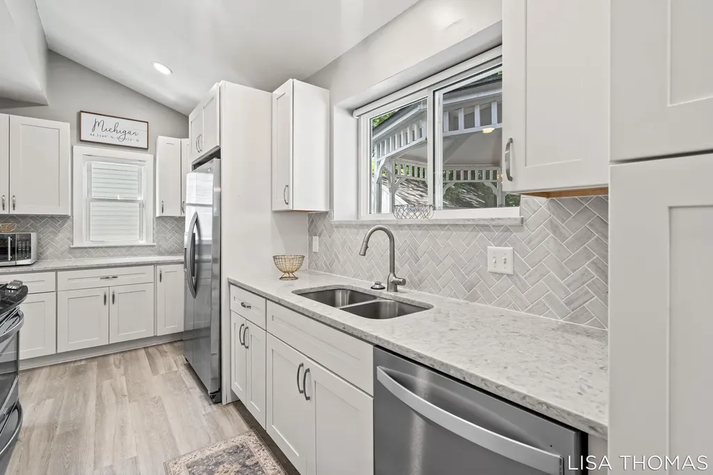817 Joslin Street SE Grand Rapids City MI 49507