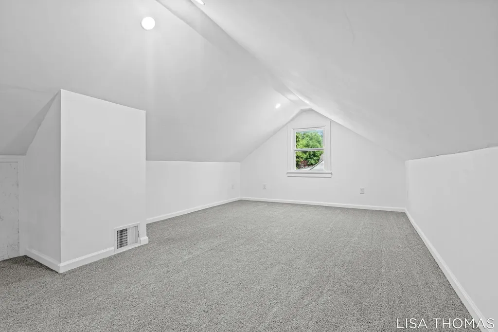 817 Joslin Street SE Grand Rapids City MI 49507