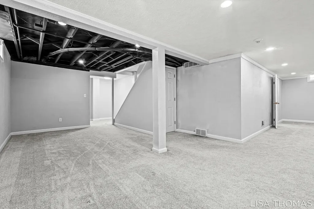 817 Joslin Street SE Grand Rapids City MI 49507