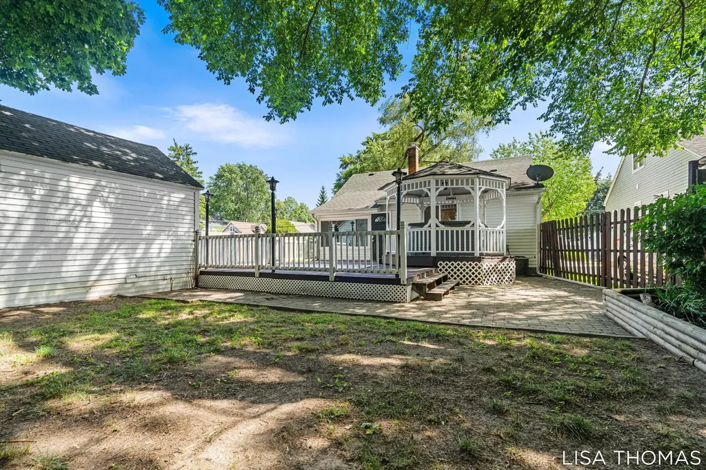 817 Joslin Street SE Grand Rapids City MI 49507