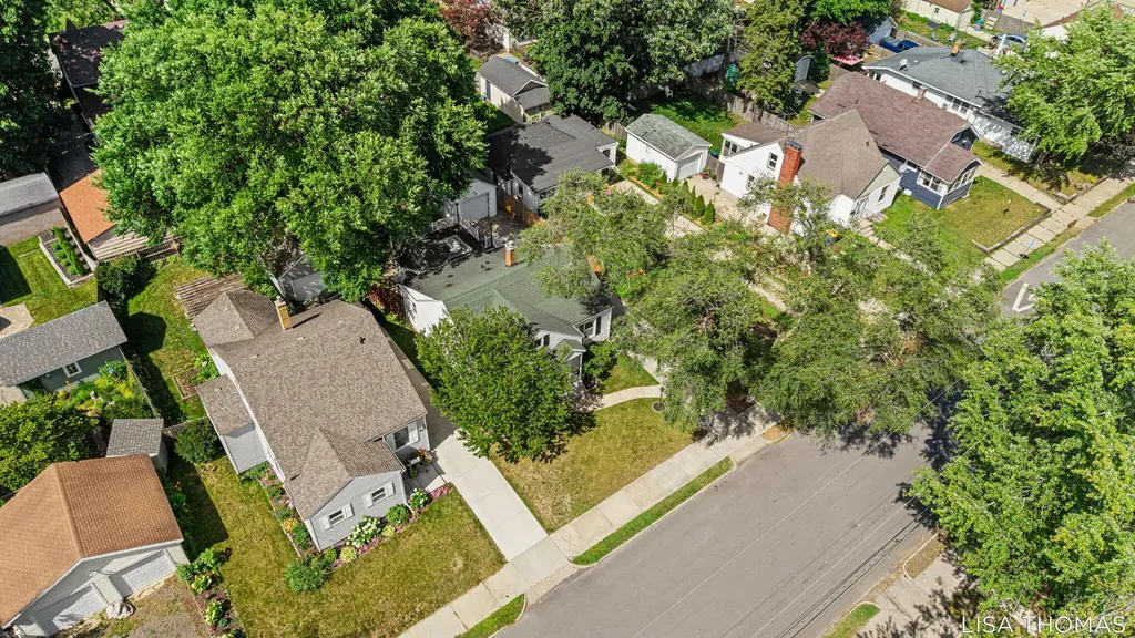 817 Joslin Street SE Grand Rapids City MI 49507