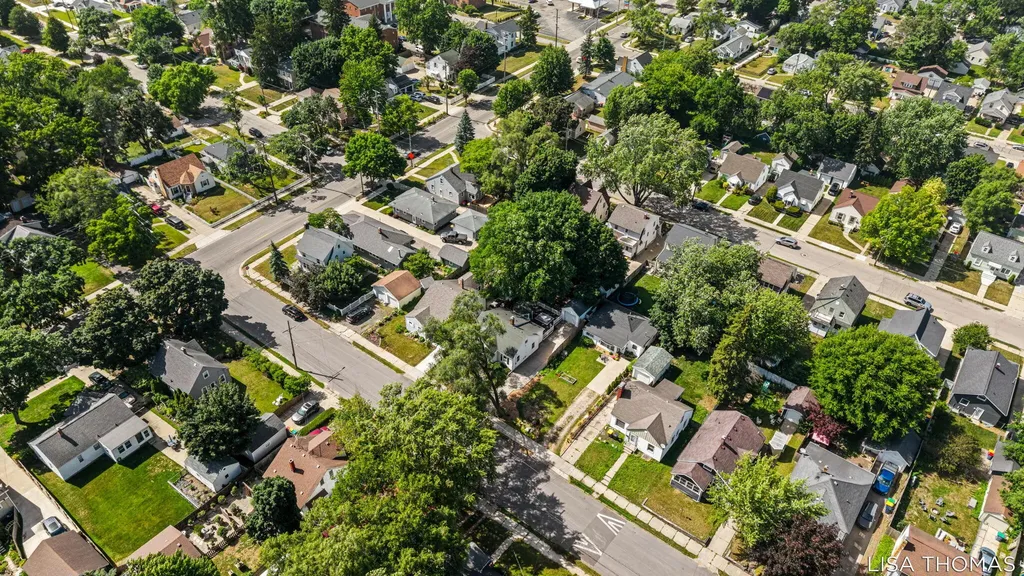 817 Joslin Street SE Grand Rapids City MI 49507