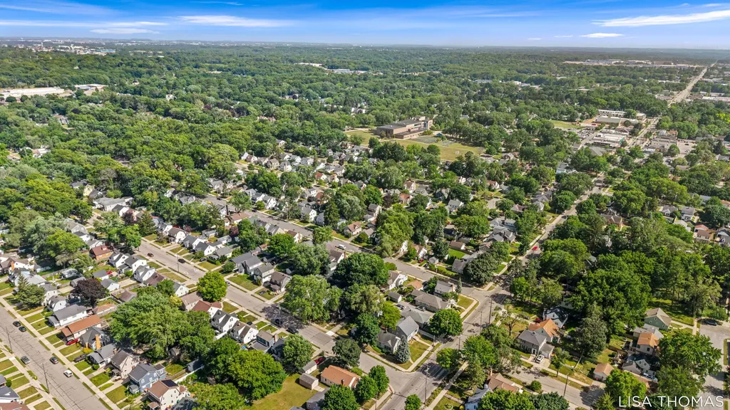 817 Joslin Street SE Grand Rapids City MI 49507