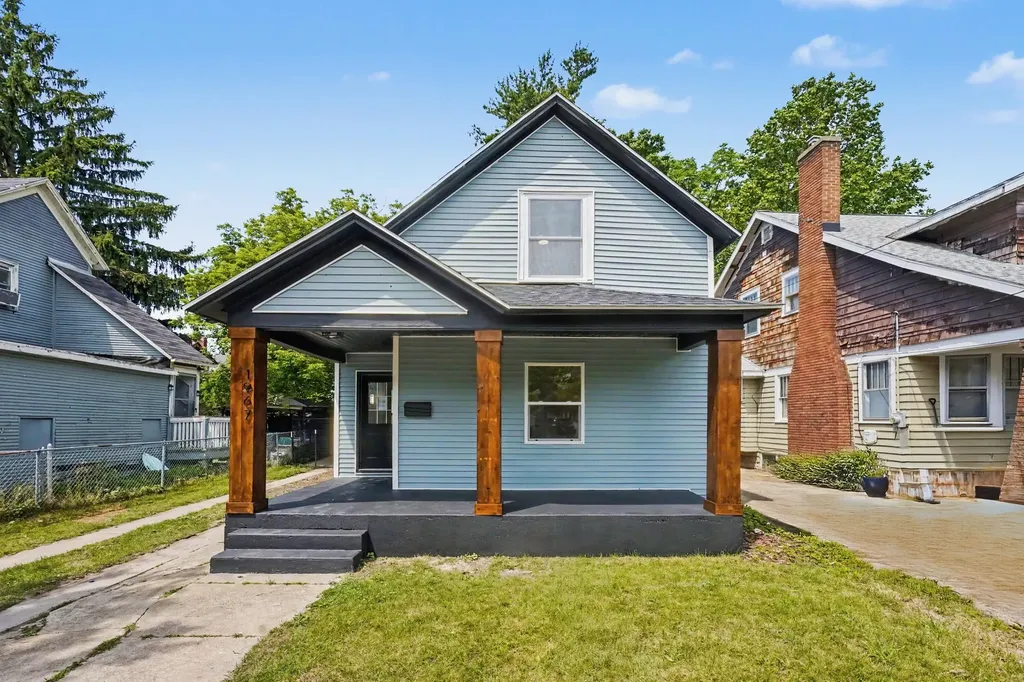 1967 Francis Avenue SE Grand Rapids City MI 49507