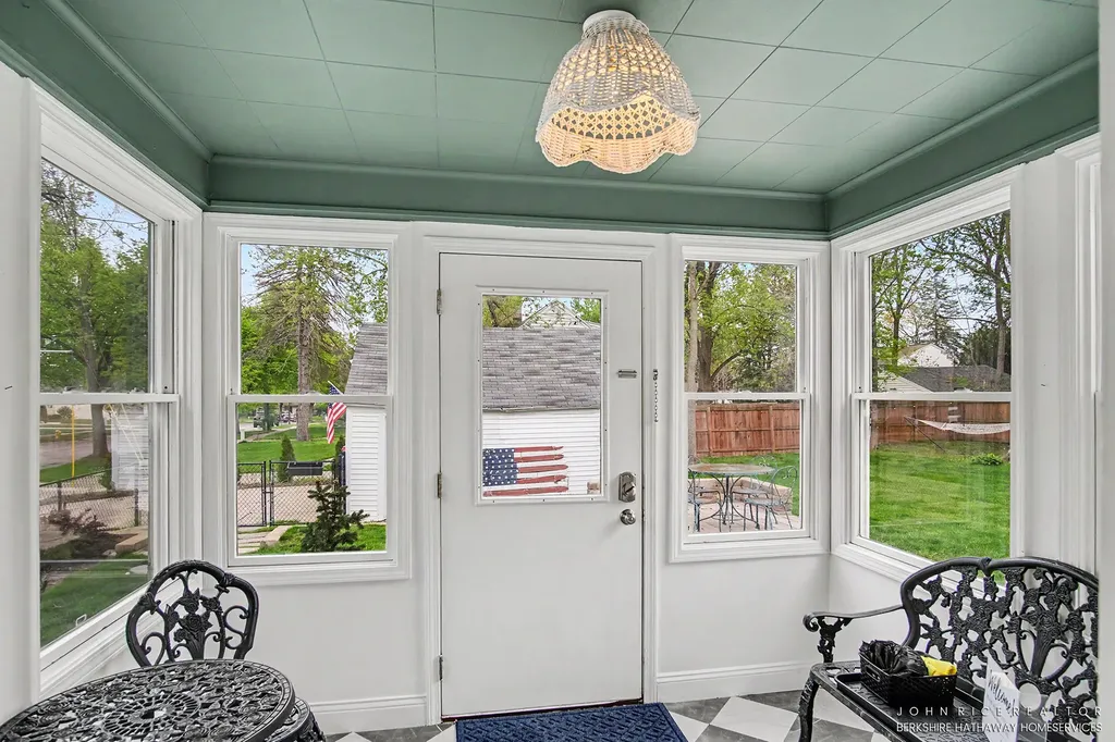 2101 Boston Street SE Grand Rapids City MI 49506