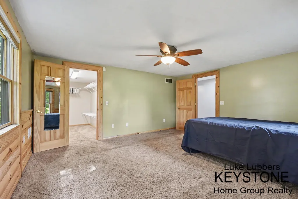 6079 M-32 Vienna Township MI 49709
