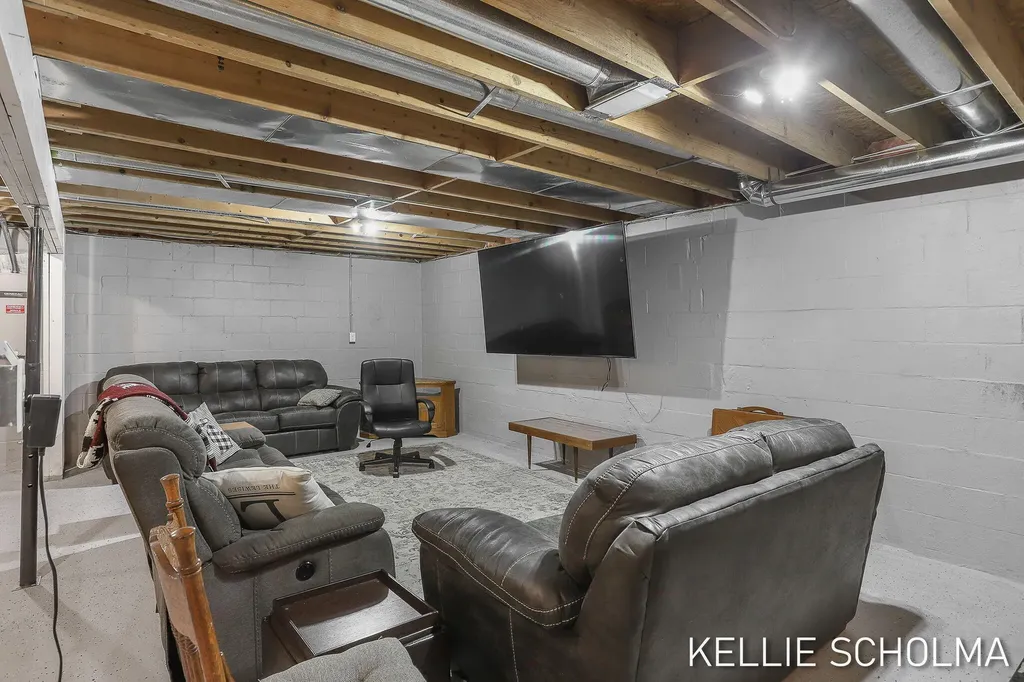 12814 Theris Drive Yankee Springs Township MI 49348