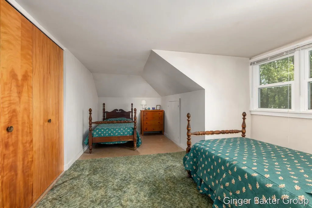 443 East Street Coopersville City MI 49404
