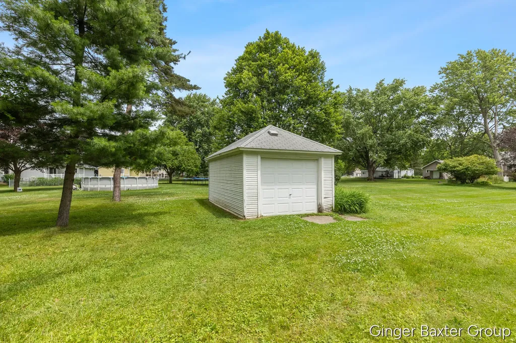 443 East Street Coopersville City MI 49404
