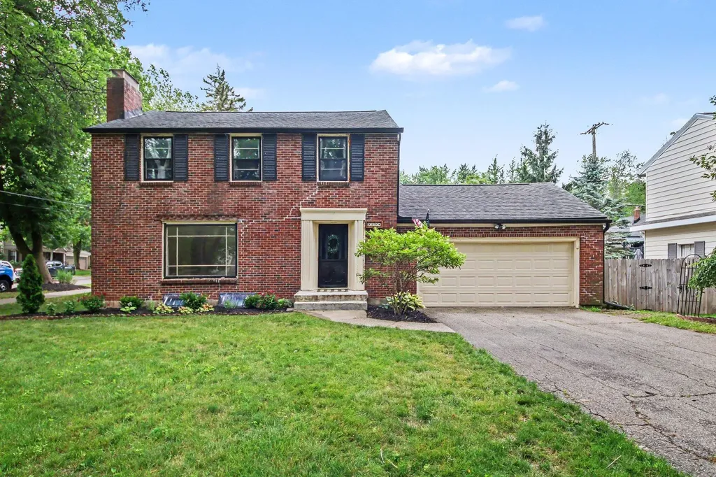 2324 Estelle Drive SE East Grand Rapids City MI 49506