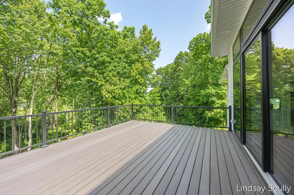 9465 Wabasis Pointe Drive NE Oakfield Township MI 48838