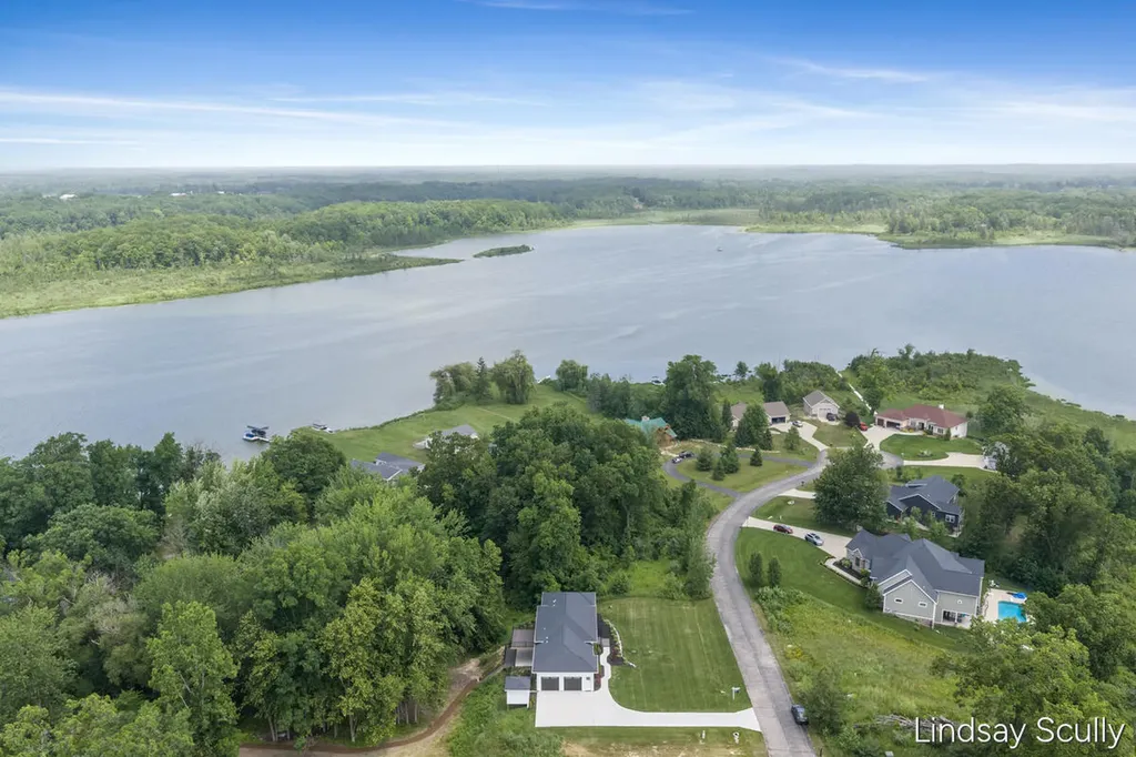 9465 Wabasis Pointe Drive NE Oakfield Township MI 48838