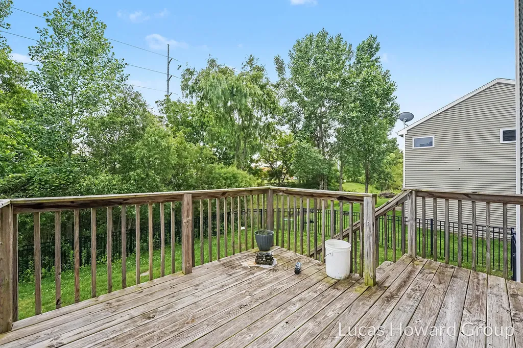 1041 Sunfield Drive Holland Charter Township MI 49424