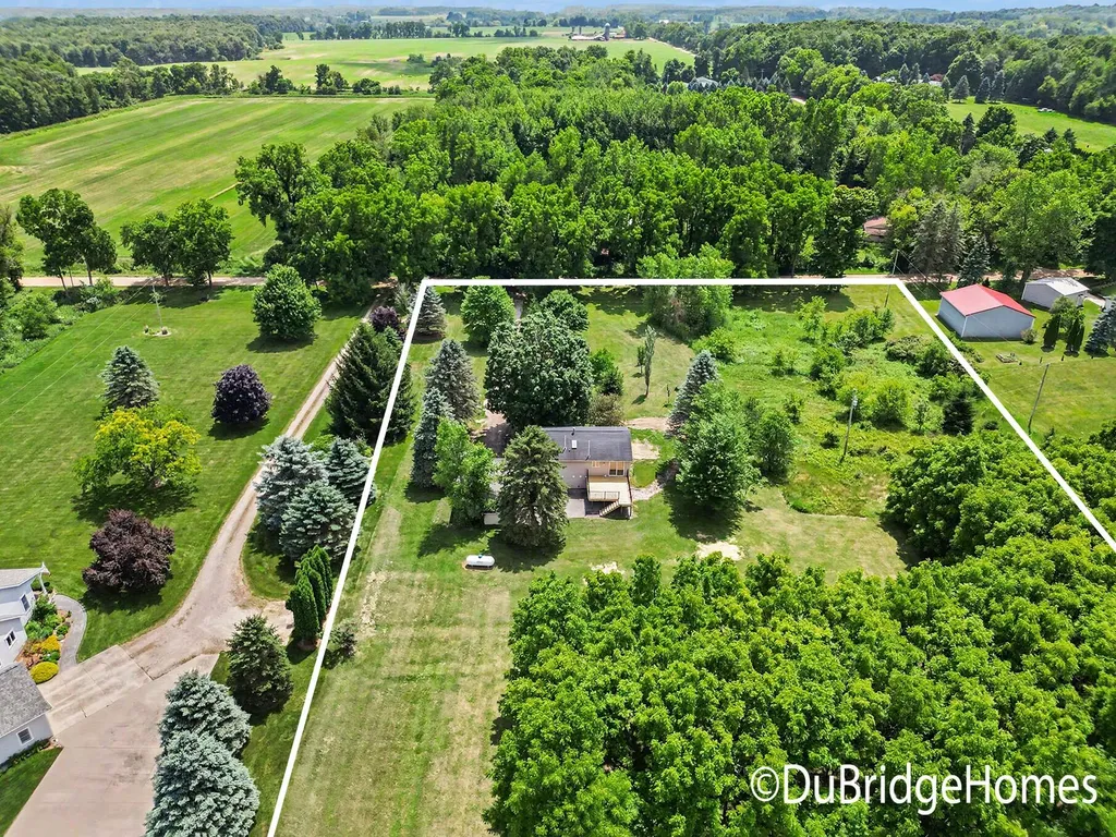 7914 Peddler Lake Road Campbell Township MI 48815