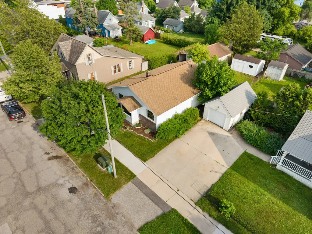 112 Fulton Street Petoskey City MI 49770
