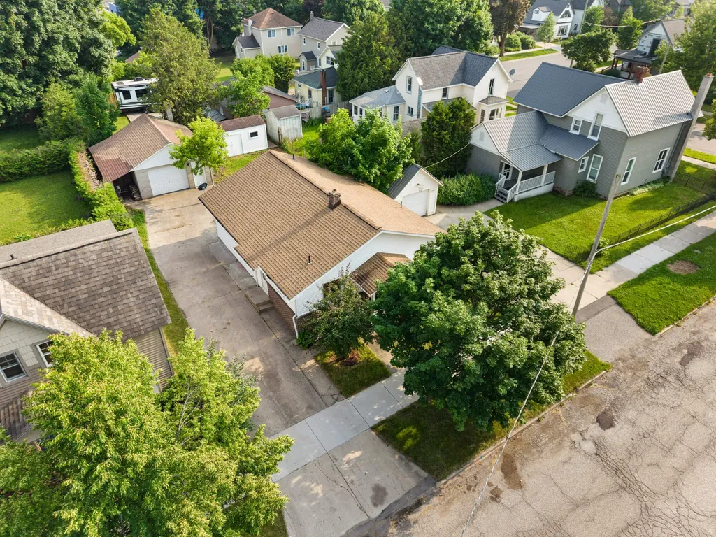 112 Fulton Street Petoskey City MI 49770