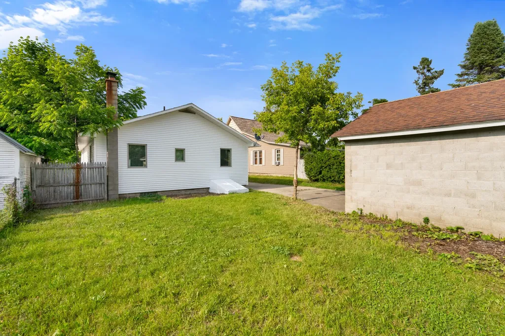 112 Fulton Street Petoskey City MI 49770