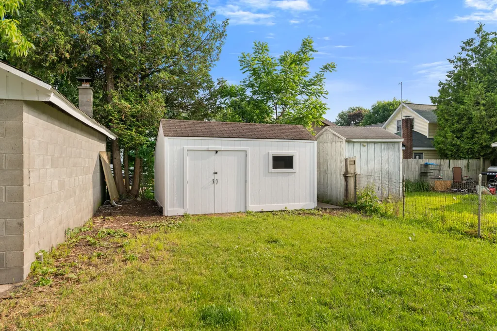 112 Fulton Street Petoskey City MI 49770