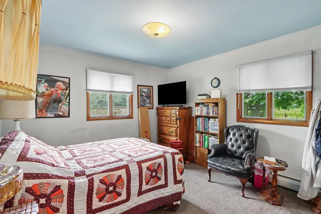 12090 M 40 Bloomingdale Township MI 49055