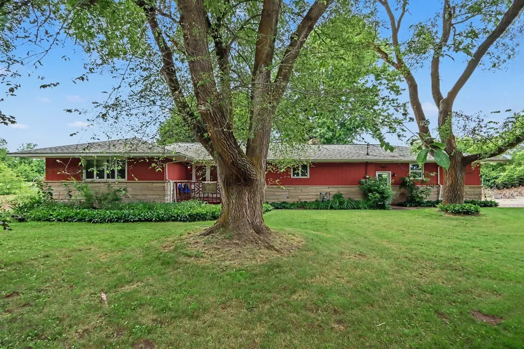 12090 M 40 Bloomingdale Township MI 49055