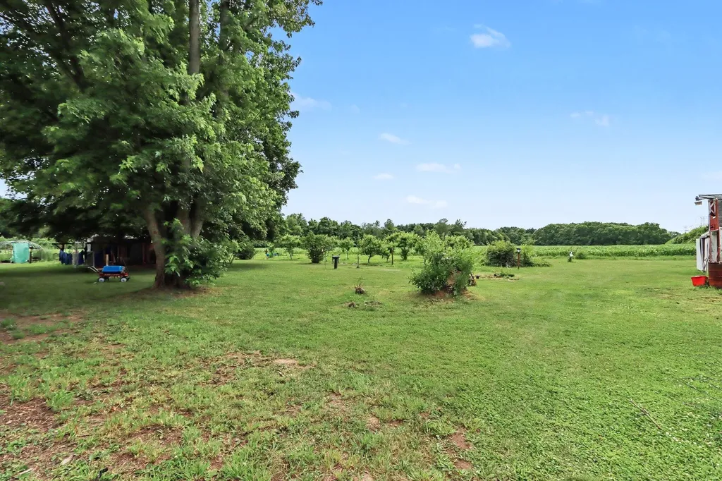 12090 M 40 Bloomingdale Township MI 49055