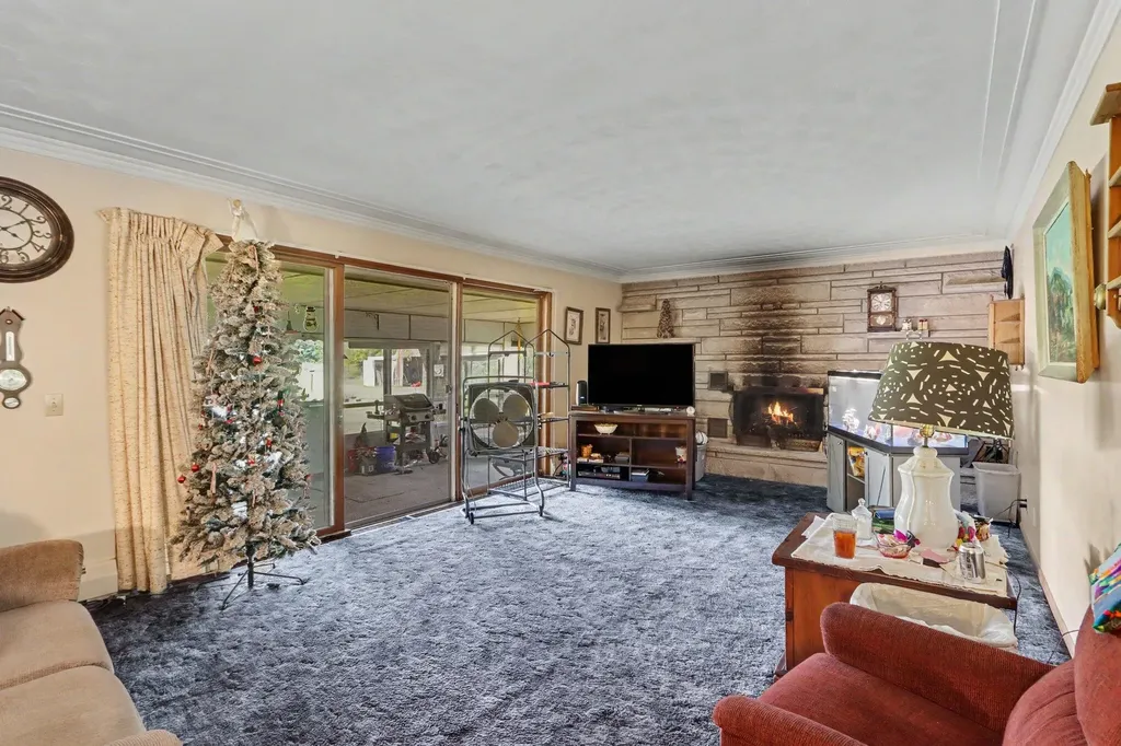 12090 M 40 Bloomingdale Township MI 49055