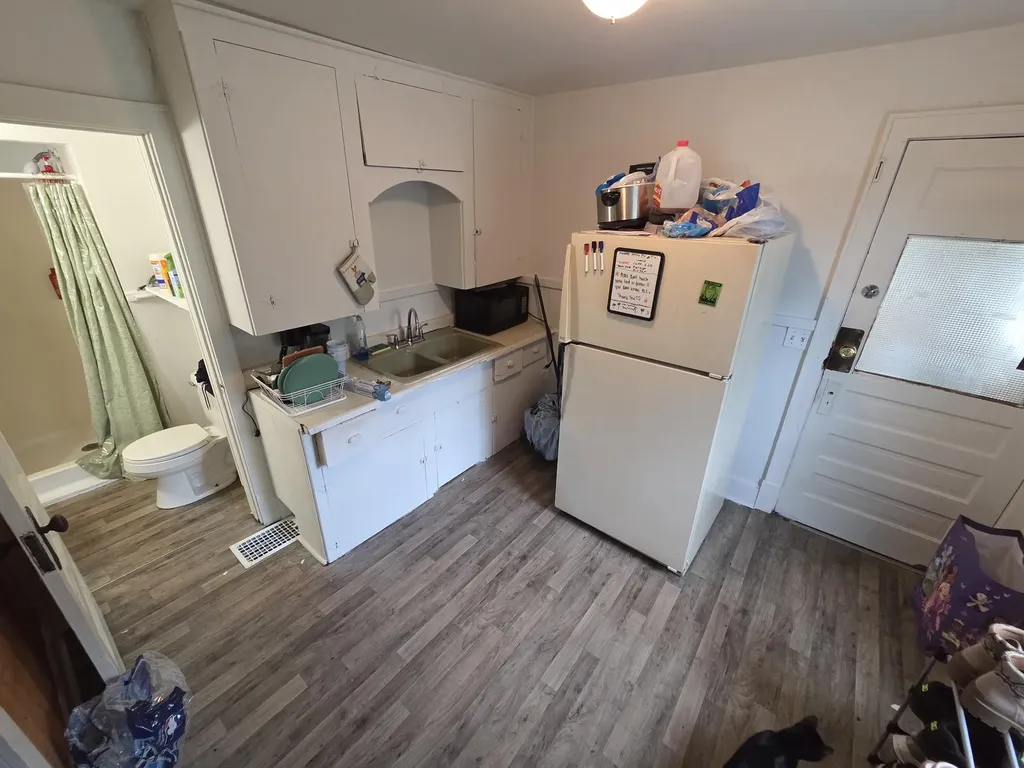 1607 Elwood Street Muskegon City MI 49442