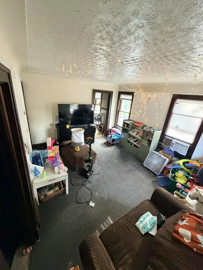 1607 Elwood Street Muskegon City MI 49442