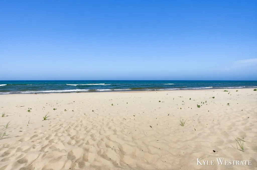 18075 Sunset Drive Grand Haven Charter Township MI 49417