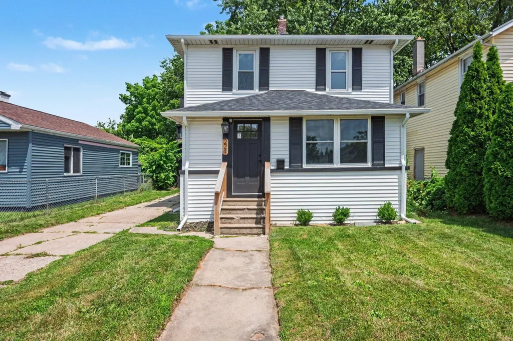 224 W Burnham Street W Battle Creek City MI 49015