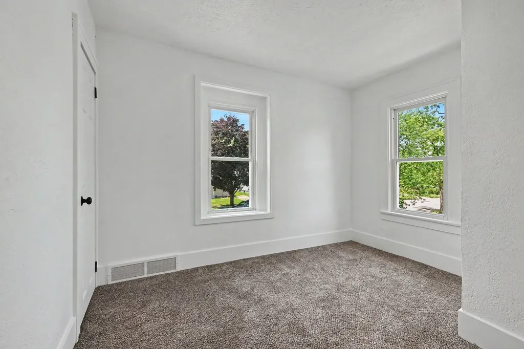 224 W Burnham Street W Battle Creek City MI 49015