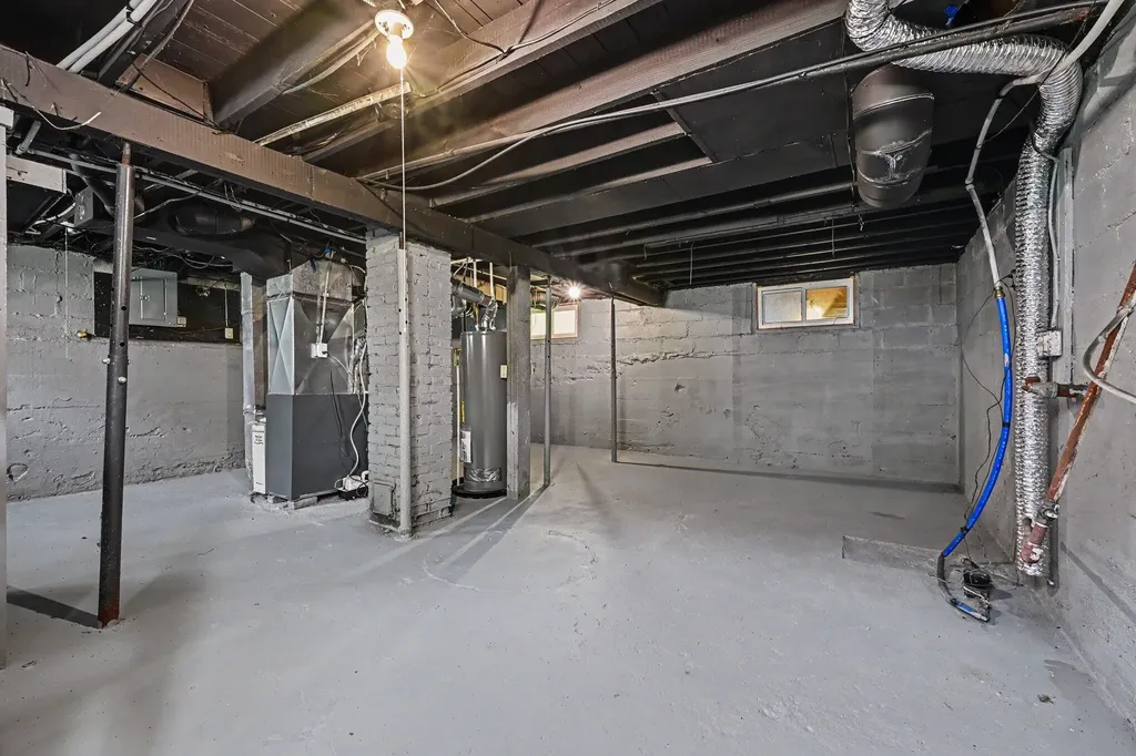 224 W Burnham Street W Battle Creek City MI 49015