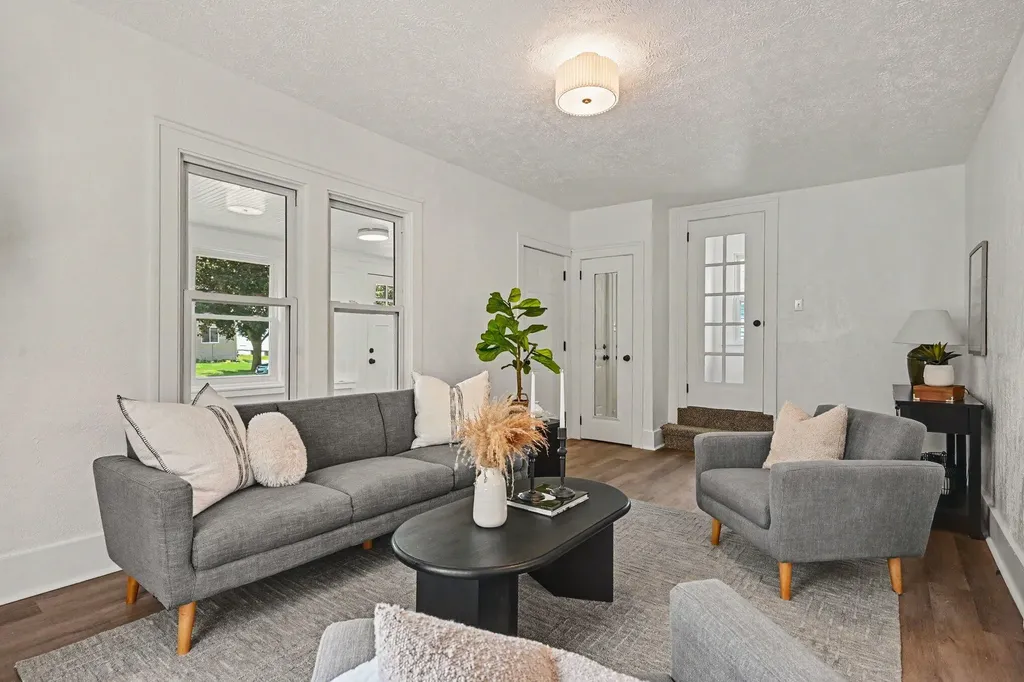 224 W Burnham Street W Battle Creek City MI 49015