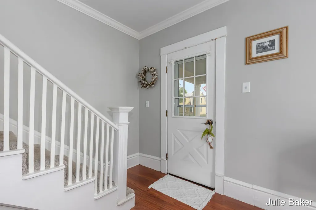 40 S Monroe Street NE Rockford City MI 49341