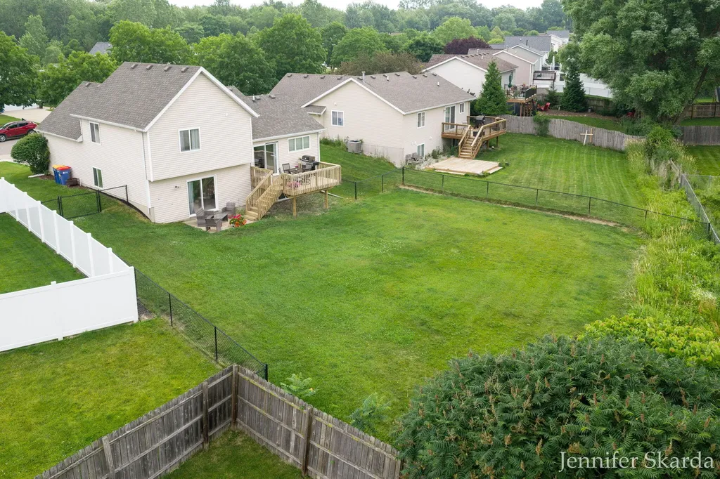 3054 Woodglen Street NW Grand Rapids City MI 49504