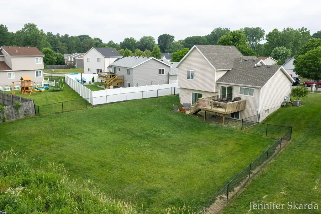 3054 Woodglen Street NW Grand Rapids City MI 49504