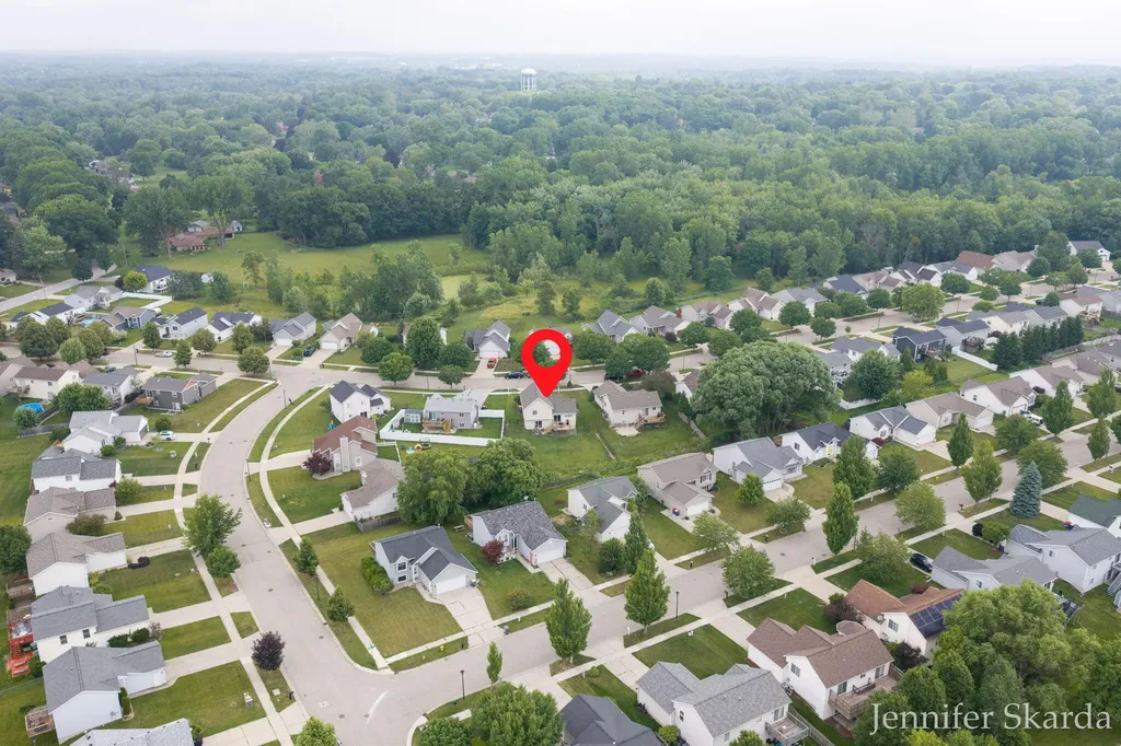 3054 Woodglen Street NW Grand Rapids City MI 49504