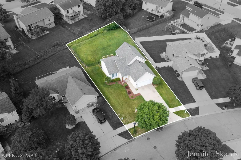 3054 Woodglen Street NW Grand Rapids City MI 49504