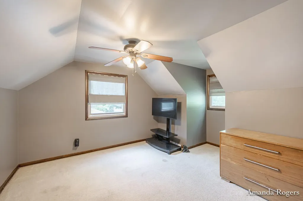 1464 Baywicke Drive SE Lowell Charter Township MI 49331