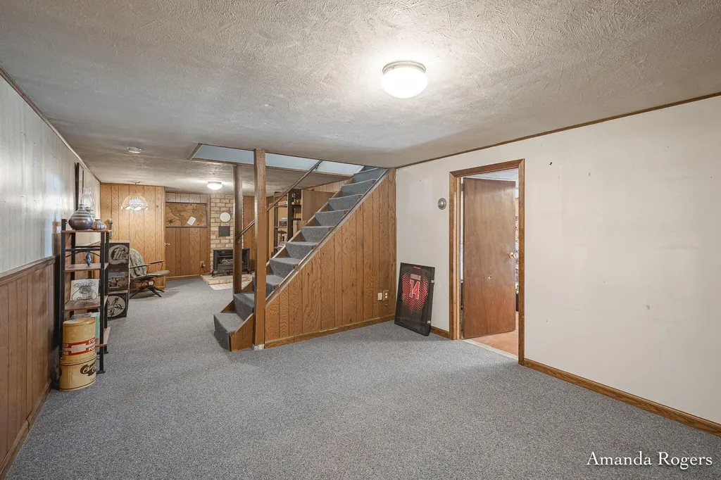 1464 Baywicke Drive SE Lowell Charter Township MI 49331